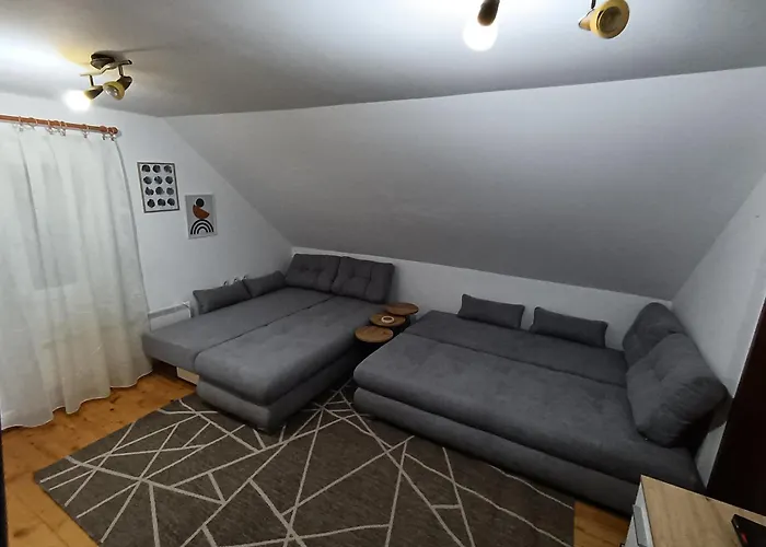 Апартаменты Crni Vrh