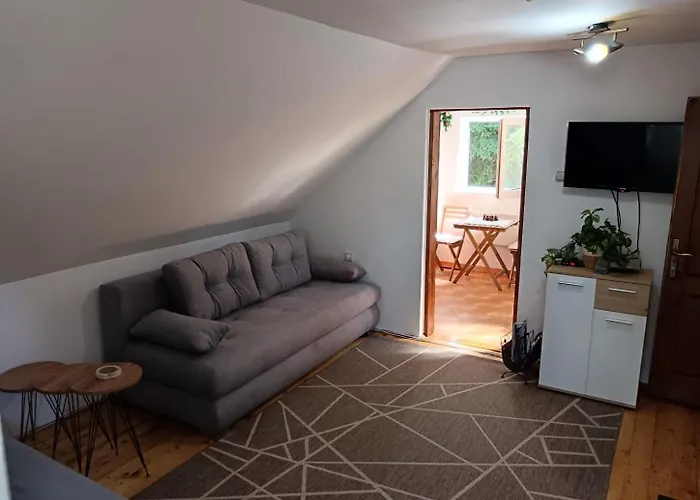 Апартаменты Crni Vrh